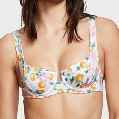 Nwt, 42dd Lemon Floral Bikini Top Orange Swimwear With Built-in Bra For Summer, White Stretch Swimwear With Padding, White Padded Stretch Swimwear, Summer Swimwear With Boning For Sunbathing, Padded Stretch Swimwear For Summer, Padded Stretch Summer Swimwear, Spring Swimwear With Removable Bra Pads And Stretch, Padded Swimwear For Spring, Fitted Padded Swimwear For Beach Season