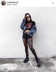 Shorts With Stockings Outfits, Grunge Closet, Metal Outfits, Stockings Outfits, Day Drinking Outfit, Regular Outfits, Girly Grunge, Moda Pinup