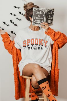 Spooky Mama Shirt, Halloween Shirt For Mom,halloween Shirt Fall Festival Party, Cute Scarfs, Skeleton Shirt, Halloween Books, Halloween Vintage, Clothing Manufacturer, Pumpkin Shirt, Retro Halloween, Disney Halloween