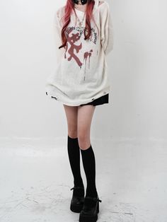 ❤︎Graphic loose sheer sweater❤︎ Spring Grunge Long Sleeve Sweater, Beige Long Sleeve Sweater For Streetwear, Oversized Grunge Sweater For Fall, Spring Grunge Sweater, Oversized Long Sleeve Grunge Sweater, Grunge Sweater For Spring Streetwear, White Long Sleeve Grunge Sweater, Oversized Grunge Crew Neck Sweater, Stretch Long Sleeve Sweater For Streetwear