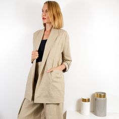 "LINEN JACKET, shawl collar / shawl-collared linen jacket. Pure Linen 100%. Handmade, in Italy with quality fabric. Small artisanal production. Comfortable model. Patch pockets. Shawl collar, no closures. Maximum versatility. SIZE from XS to M - length (from the center back neckline) 75 cm = 29,5 inches (collar excluded) SIZE from L to XXL - length (from the center back neckline) 75 cm = 29,5 inches (collar excluded) SIZE GUIDES: Some of my garments are wearable from multiple sizes (shirts, tops Beige Linen Blazer For Work, Beige Linen Blazer For Workwear, Linen Blazer With Lapel Collar, Beige Linen Blazer With Lapel Collar, Neutral Linen Outerwear With Notch Lapel, Beige Long Sleeve Linen Blazer, Beige Linen Long Sleeve Blazer, Beige Linen Blazer With Suit Collar, Fall Linen Outerwear With Suit Collar