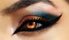 Dragon Makeup, Rock Makeup, Eye Makeup Images, Smokey Eyeliner, Eye Makeup Styles, Dramatic Eye Makeup, Eyeliner Styles, Cat Eye Makeup