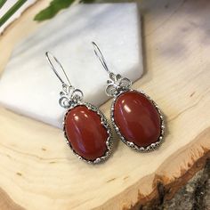 Natural Red Jasper Silver Drop Earrings, Women 925 Sterling Silver Genuine Red Jasper Artisan Crafted Oval Drop Earrings Gifts Boxed for Her Material: 925 Solid Sterling Silver Genuine Red Jasper Gemstones Dimensions : 18 mm x 13 mm, oval Earrings Length: 1.75 inches Earrings width: 0.55 inches oval Nickel free This will come in a designer pouch & gift box with a romance card Free Domestic Shipping It is a gift that will create memories for years to come. Our fine silver jewelry is Made in o Oval Earrings, Fine Silver Jewelry, Create Memories, Oval Earring, Earrings Women, Genuine Turquoise, Red Jasper, Silver Drop Earrings, Jasper Gemstone