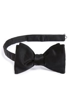 Lustrous silk lends handsome style to a classic bow tie. Style Name:Eton Silk Bow Tie. Style Number: 5060153. Available in stores. Pre-tied Satin Bow For Black Tie Events, Classic Adjustable Bow For Business, Adjustable Classic Bow For Business, Classic Bow Tie For Black-tie Events, Classic Adjustable Bow Tie For Black-tie Events, Classic Adjustable Bow Ties, Classic Pre-tied Satin Bow Tie, Classic Pre-tied Bow Tie, Classic Pre-tied Bow With Ties