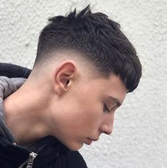 Long Crop Haircut Men, Crop Top Fade Haircut, French Crop Taper Fade, Temper Fade, Crop Top Haircut Men, Corte French Crop, Taper Fade Corto, Mis Fade, Low Fade Medio