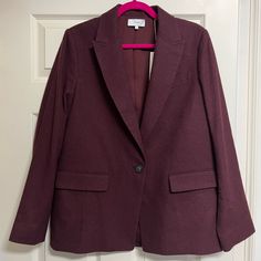 New With Tags Vince Beautiful Red Wine Wool Blend Blazer Jacket In Size 12 Made Of Italian Fabric In China Retails For $595, Fully Lined Everything In My Closet Is Authentic And Pm Will Authenticate It For You For Free Classic Long-sleeved Burgundy Blazer, Fall Burgundy Business Blazer, Classic Burgundy Blazer With Long Sleeves, Classic Long Sleeve Burgundy Blazer, Tailored Single Breasted Burgundy Outerwear, Notch Lapel Burgundy Blazer For Office, Tailored Single-breasted Burgundy Outerwear, Tailored Burgundy Single-breasted Outerwear, Burgundy Notch Lapel Blazer For Office