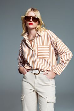 Q2 Striped Relaxed shirt With Contrasting Pocket in beige Oversized Striped Shirt, Blouse Collar, Edgy Look, Knitwear Tops, Faux Leather Pants, Polo Collar, Casual Elegance, Oversized Shirt, Stripes Design