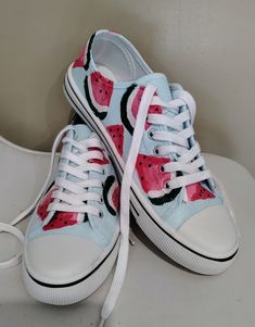 Hand painted watermelon sneaker. Women's/ girls size EU 40 Tie Sneakers, Womens Tie, Tie Shoes, Shoes Trainers, Womens Shoes Sneakers, Shoe Laces, Women Girl, Watermelon, Athletic Shoes