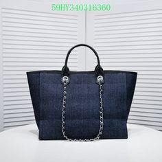 Size: 38cm*29cm*17cm It comes with Dust box, Care manual, Tag, and Paper bag. Bosnia And Herzegovina, Women Rings, Womens Watches, Paper Bag, Clutch Bag, Things To Come, Tote Bag, Shoulder Bag