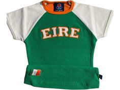 Ireland Eire French Terry Stretch to fit shirt Crop tee form fitted stretchable shirt  really soft 95%cotton 5%polyester Please refer to size chart in pictures note it does stretch all around. Please make sure measurements are good many people have said it's too small. Please double check. Thank you Sporty Snug Fit Short Sleeve T-shirt, White Fitted T-shirt With Cap Sleeves, White Stretch Pre-shrunk Tops, Green Stretch Cotton T-shirt, Green Stretch Tops With Letter Print, Cotton Stretch Crew Neck Short Sleeve Top, Stretch Cotton Crew Neck Short Sleeve Top, Stretch Short Sleeve Shirt With Letter Print, Stretch Cotton Cap Sleeve Top