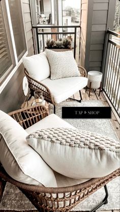 Neutral apartment balcony decor ideas. Two oversized outdoor club chairs with a gold accent table and gold & white  planters and an oversized flower box with lavender. Balkon Decor, Seating Furniture, Patio Inspiration, Condo Decorating, Apartment Patio, Apartment Patio Decor, Balcony Furniture, Small Balcony Decor, Apartment Aesthetic