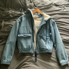 Mdium But I Typically Wear Small And Fits Great Only Worn A Few Times Looks Brand New Jean Jackets, Jacket Coat, Jean Coat, Jean Jacket, Coats Jackets, Jackets & Coats, Jackets For Women, Brand New, Women Shopping