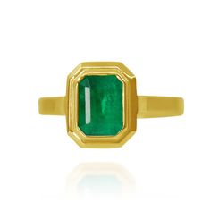 Features: Solid gold 18k Handcrafted Dimensions: band widness 0.08" size 5.5 Each emerald is one of a kind For more information please contact me 832-454-6326 This ring comes with an emerald certificate. Heirloom Style Green Emerald Ring With Polished Finish, Luxury Green Emerald Ring With Bezel Setting, Heirloom Style Polished Emerald Ring, Green 14k Gold Signet Ring With Bezel Setting, Yellow Gold Emerald Signet Ring With Bezel Setting, Yellow Gold Emerald Cut Ring Hallmarked, Yellow Gold Emerald Cut Emerald Ring With Polished Finish, Yellow Gold Emerald-cut Ring With Polished Finish, Yellow Gold Hallmarked Emerald Cut Ring