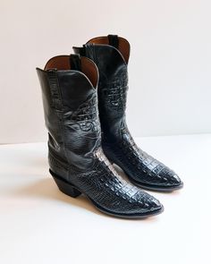 Lightly Used - Men's Alligator Western Style Boots. Size 11-D - 13.5" Shaft -  Designed by Lucchese. Made in USA. This striking exotic cowboy boot is a find for someone who seeks originality and style. Featuring alligator belly hand-lasted in a timeless cowboy profile. An angled heel and signature Lucchese shaft complete the elegant exotic profile. Exotic boots are an investment, and alligator is a wise one, with the durability to become a future heirloom with proper care. You gonna love the way you rock'm! Wise One, Western Style Boots, Mens Cowboy, Style Boots, Cowboy Western, Cowboy Boot, Mens Shoes Boots, Western Cowboy Boots, Western Style