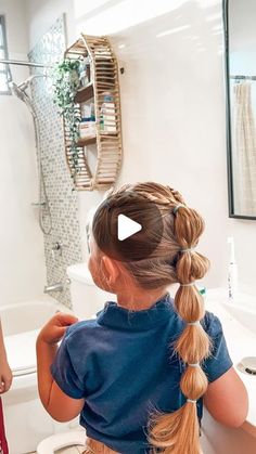 Ale Munoz : motherhood on Instagram: "Hairstyle de hoy: Braided bubble braids ✏️❤️ ⭐️" Hairstyles For 4 Year Girl, Bubble Braid With Ribbon, Girls Bubble Braid, Toddler Bubble Braid, Kids Bubble Braid, Hairstyles Bubble Braids, Toddler Braids, Bubble Braid, Braided Hairstyles For Kids