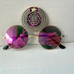 💓Third eye statement sunglasses by Alexis Exclusive  💓This quirky pair of Third Eye Sunglasses are the perfect unusual accessory if you love something different. 💓The three lenses are gold metal and they have mirrored pink lenses. In the centre lens they have a large metal silver Sri Yantra meditation embellishment. 💓Great for festivals, carnivals, holidays, or everyday wear if that's your thing 😉 💓UV protection. 💓Exclusive design made by myself, you won't see any others like these anywhere else. 💓All my glasses come in a black pouch to keep them safe, please also handle with care. 🖤Checkout the full collection of Sunglasses here :  https://www.etsy.com/uk/shop/AlexisExclusive?ref=s2-header-shopname 🖤To be kept up to date with new designs please FAVORITE MY SHOP. 🖤All Alexis Exc Third Eye Sunglasses, Statement Sunglasses, Pink Lenses, Black Pouch, Sri Yantra, Third Eye, Eyewear Sunglasses, Uk Shop, Exclusive Designs