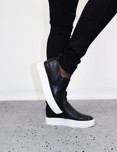 Our Musta sneakers feature a slightly pointed shape, a soft black mat vegan leather and a white platform. Runs true to size For a wider foot take 1 size up Platform height: 1.5" Imported Facebook Style, White Platform, Wedge Sneaker, Soft Black, Tap Shoes, Sneakers Fashion, Vegan Leather, Dance Shoes, Sport Shoes