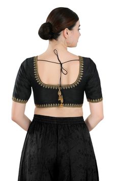 Product Features: Blouse Color: Black Blouse Fabric: Mulbury Silk Pattern: Embroidery Sleeves: Sleeveless Neckline: V-NECk Closure: Back Open Wash: Dry Clean Occasion: Casual,Festival,Bridesmaid Product Type: Blouse Disclaimer: There will be slight difference in digital to actual image Black V-neck Blouse With Floral Embroidery, Festive Black V-neck Top, Traditional Black V-neck Blouse, Black Embroidered Party Blouse, Fitted Party Blouse With Embroidered Border, Fitted Black Embroidered Top For Festive Occasions, Festive Fitted Black Embroidered Top, Black Blouse With Resham Embroidery For Festivals, Traditional Black Blouse With Resham Embroidery