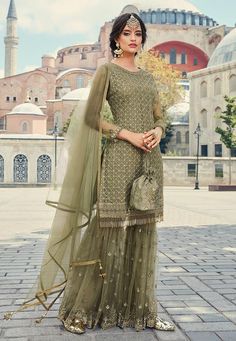 Embroidered Net Pakistani Suit in Dusty Green : KCH4848 Green Sharara, Orang India, Gharara Suits, Embroidered Sharara, Sharara Designs, Desi Dress, Sharara Suit, Salwar Kamiz, Neck Deep