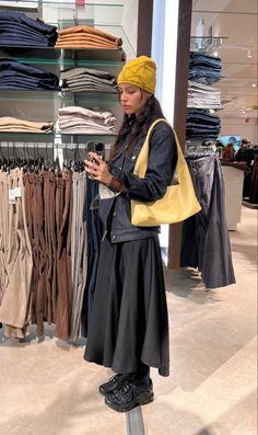 Black Women Long Skirt Outfits, Vintage Free People, Denmark Outfits Copenhagen Street Style, Black Dress And Sneakers Outfit, Victoria Paris Outfits, Winter Layering Outfits Street Style, How To Style A Black Dress, Rainy Spring Outfit, Japanese Vintage Fashion