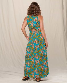 Sunkissed Maxi Dress Functional Dress, Dress Lengths, Aloha Print, Nice Outfits, Lightweight Dress, Womens Size Chart, Toad, Used Clothing, High Neckline