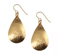 Finish off any casual or formal look with these subtle, yet stylish Small Hammered Bronze Teardrop Earrings. The handcrafted earrings take on a traditional teardrop shape that is timeless enough to be worked into any sort of ensemble effortlessly. The design of the earrings offers a solid body with plenty of surface area to show off the unique, multifaceted, hammered detailing. Built to last, the earrings are fashioned out of tough and resilient bronze metal without being too heavy to comfortabl 8th Wedding Anniversary Gift, 8th Wedding Anniversary, Bronze Earrings, Bronze Jewelry, Gold Bracelet For Women, Copper Bracelet, Handcrafted Earrings, Bracelet Argent, Copper Earrings