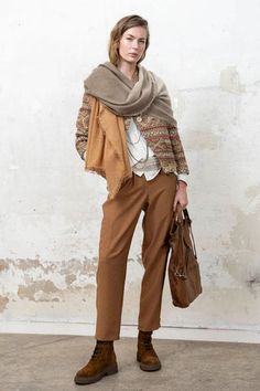 Autumn Winter, Camel, Fashion Beauty, Fashion Inspo, Fall Winter, Street Style, My Style, Sewing, How To Wear