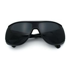 Bold, hard, and edgy. Oversized goggle style large coverage plastic frame fashion sunglasses with exposed lens side edges. These classic butterfly silhouettes will settle nicely with the traditional diva look. Made with 100% UV400 polycarbonate lenses, premium plastic frame, and metal hinges. (c526) Size: 5 3/4" (145mm) x 2 7/16" (61mm).  Color: Black.  Gender: female.  Age Group: adult. Side Edges, Metal Hinges, Diva Fashion, Oversized Sunglasses, Flats Top, Fashion Sunglasses, Cloth Bags, Goggles, Hinges