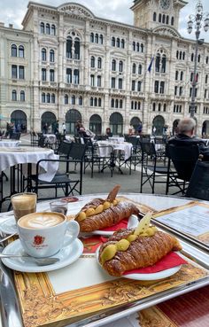 Brioche 
Breakfast 
Food 
Italy 
Pistachio 
Hazelnut 
Cream 
Trieste 
Coffee 
Cappuccino 
Caffè 
Caffè degli specchi 
Piazza 
Piazza unità d’Italia 
Square 
Morning 
Colazione Trieste Photo Ideas, Venice Travel, Italy Aesthetic, Europe Trip, Italy Photo, Creative Instagram Stories