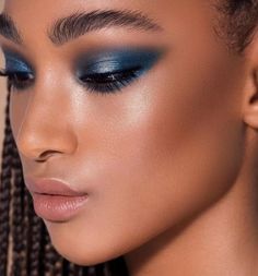 We've rounded up some of the best eye makeup looks for brown eyesFrom subtle to dramaticthese are sure to get you noticed Blue Make Up For Brown Eyes, Blue Eyeliner Brown Eyes, Best Eyeshadow For Brown Eyes, Blue Eyeshadow For Brown Eyes, Eyeliner Brown Eyes, Eyeshadow Guide, Grey Eye Makeup, Brown Eyes Pop