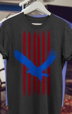 Cool Fourth of july Shirts on party and ceremony for Men / Women / Kids - Eagle T-Shirt with Stripe USA 3. Great suitable to accessories for him/her: decor, diy, makeup, art, quotes, crafts, sweater, outfits, jacket, mug on holiday. Surprise for proud team, election, children, mommy, fathers, mom, dad, friends. Outfits Hoodie, Diy Outfits, Children Party, Eagle T Shirt, African Children