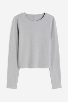 Short Jersey Top - Light gray - Ladies | H&M US 1 Trendy Long Sleeve Crew Neck Top With Thumbholes, Fine Knit Long Sleeve Top For Spring, Trendy Tops With Thumbholes For Loungewear, Trendy Tops With Thumbholes For Layering, Fall Long Sleeve Top For Layering With Scoop Neck, Fall Long Sleeve Scoop Neck Top For Layering, Trendy Tops With Thumbholes For Spring, Fitted Long Sleeve Top With Thumbholes Crew Neck, Trendy Spring Tops With Thumbholes