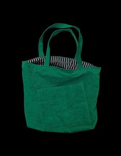 Maximize your wardrobe with this 100% upcycled and reversible green corduroy tote bag! Corduroy Tote Bag, Wool Purse, Reversible Tote Bag, Fabric Purses, Green Corduroy, Reversible Tote, Leftover Fabric, Plaid Fabric, Boho Floral