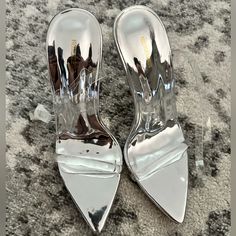 Never Been Worn Stunning Heels Trendy Silver Heels With 4-inch Heel, Trendy Silver High Heel Shoes, Trendy Silver High Heels, Trendy Silver Closed Toe Heels, Stunning Heels, Silver Heel, Metallic Heels, Phone Holster, Clear Heels