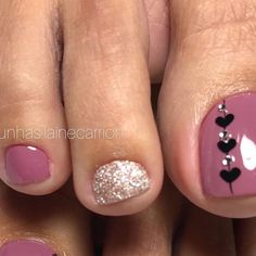 Heart Pedicure, Toes Nails Ideas, Toes Nails Colors, Toe Nails Ideas, Pedicure Tradicional, Toe Nails Designs, Toe Nail Ideas, Toe Nail Design, Toe Nail Colors