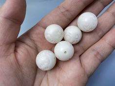 Material: natural Bodhi Root (Natural Wood, Fragrance Free ) Size: dia.16 mm round each piece Hole: 1.5 mm around QTY: in this price,5 pcs you will received Traditional White Beads For Healing, Traditional White Healing Beads, White 8mm Healing Beads, Carved White Round Beads Jewelry, White 8mm Beads Jewelry For Puja, White Carved Round Beads Jewelry, White Carved Round Bead Jewelry, White Gemstone Beads For Spiritual Use, White 8mm Beads For Jewelry Making