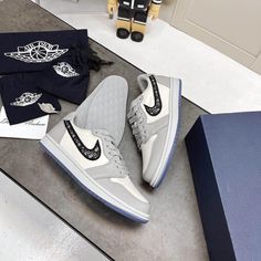 ㅤ Dior Jordan 1's, Shopping Items, Jordan 1 Retro, Jordan 1, Dior