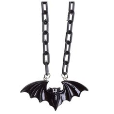 Check Out This Playful, Gothic Little Bat On A Fun, Chunky Plastic Chain! He's Got His Wings Stretched Out And A Devilish Little Fang-Tooth Grin! The Chain When Laid Flat Measures 21-3/4" From End To End With An Additional 3" Extender. The Bat Measures 2-1/2" X 1-1/8" X 3/8" Edgy Black Necklaces For Cosplay, Edgy Black Necklace For Cosplay, Halloween Black Chain Necklace, Black Chain Necklace For Halloween, Black Necklace For Halloween Alternative Fashion, Bootie Shorts, Bat Necklace, Vampire Bat, Bootie