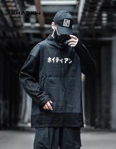 Black Japanese Hoodie Tactical Hoodie, Techwear Ninja, Techwear Hoodie, Techwear Cyberpunk, Japanese Hoodie, Techwear Outfits, Urban Apparel, Black Japanese, Urban Ninja