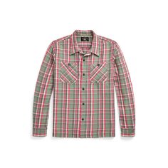 Camp shirt with 1950s-inspired details. Made with yarn-dyed plaid cotton twill. Heavily washed for a timeworn look and a soft texture. Camp Shirts, Ralph Lauren Plaid, Button Outfit, Camp Shirt, Ralph Lauren Home, Camping Shirt, Wimbledon, Mens Outerwear, Soft Texture