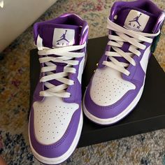 Super Cute!! Worn Once! Authentic. Jordan Shoes Purple, High Top Jordans, Sneakers Purple, Shoes Purple, Jordan Shoes Retro, Shoes Retro, Girly Shoes, Kids Jordans, Sweet Sixteen