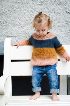 Kajsas sweater Diy Baby, Knitting Inspiration, Baby Knitting Patterns, Knitting Projects, Kids And Parenting, Baby Knitting