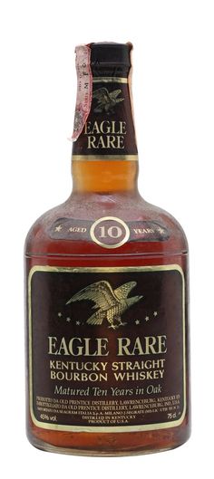 eagle rare kentucky straight bourbon whiskey is shown in front of a white background with the words eagle rare on it