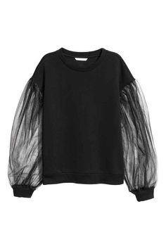 Sweater met tulen mouwen - Zwart - DAMES | H&M NL Tulle Top, Tulle Sleeves, Sweatshirt Women, Girls Fashion Clothes, Upcycle Clothes, Long Length, Diy Fashion, Long Tops, Diy Clothes