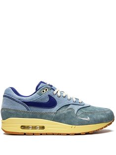 Nike Air Max 1 PRM "Dirty Denim" Sneakers - Farfetch Nike Air Max 1 Dirty Denim, Sneakers Nike Air Max, Denim Sneakers, Tenis Nike, Nike T, Nike Air Max For Women, Nike Air Max 1, Swoosh Logo, Sneakers Blue