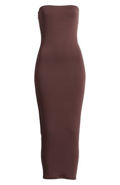 Chic Strapless Stretch Elastane Dress, Stretch Elastane Strapless Dress For Date Night, Stretch Solid Color Bodycon Dress With Straight Neckline, Elastane Bodycon Strapless Dress For Date Night, Chic Strapless Bodycon Dress In Elastane, Bodycon Strapless Elastane Dress, Strapless Bodycon Dress In Elastane, Bodycon Elastane Strapless Dress For Date Night, Sleek Stretch Solid Color Midi Dress