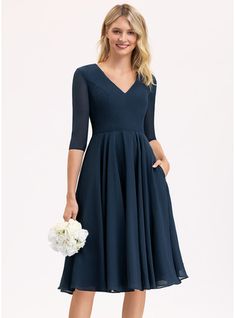 JJ's House Chiffon V-Neck Spring A-line General Plus Back Zip Sweet & Flow Vintage Elegant Simple Minimalist Dark Navy Height:5.8ft（176cm） Bust:32in（82cm）Waist:24in（61cm）Hips:35in（89cm） No Knee-Length Blue Model Name:Maria  Height:5.7ft（175cm）  Bust:43in（109cm）  Wai. #JJ's House #Chiffon #VNeck #Spring #Aline #General #Plus #BackZip #Sweet&Flow #Vintage #Elegant #Simple #Minimalist #DarkNavy #No #KneeLength #Blue Princess Bridesmaid Dress, Cocktail Dresses Online, V Neck Cocktail Dress, A Line Cocktail Dress, Chiffon Cocktail Dress, Sleeveless Bridesmaid Dresses, Dresses Chiffon, Bridesmaid Dresses Online, Chiffon Bridesmaid Dress