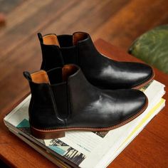 Nwt. Very Cute Smooth Black Leather Chelsea Boots. Made In Portugal Flat Chelsea Boots, Black Leather Chelsea Boots, Tan Cowhide, French Girls, Chelsea Ankle Boots, Leather Chelsea Boots, Goat Leather, Girls Love, Fall Shoes