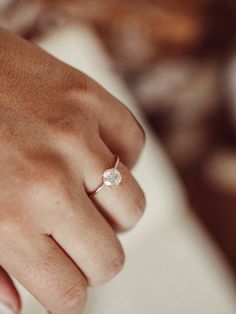 Cushion Solitaire Ring, Round Solitaire Ring, Cushion Solitaire, Round Solitaire Rings, Round Solitaire, Dream Engagement, Dream Engagement Rings, Hand Model, Unique Diamonds