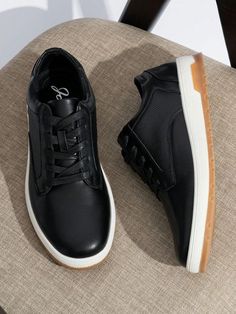 Old Man Shoes, Man Shoes Casual, Old Money Men Shoes, Old Money Shoes Men, Old Money Shoes, Mens Smart Casual Shoes, Black Mens Shoes, Mens Smart Shoes, Comfortable Leather Shoes